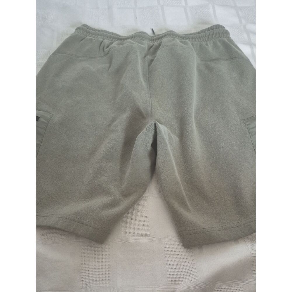Old Navy Bundle Of 2 Olive and Brown Camo Drawstring Athletic Shorts - Picture 15 of 16